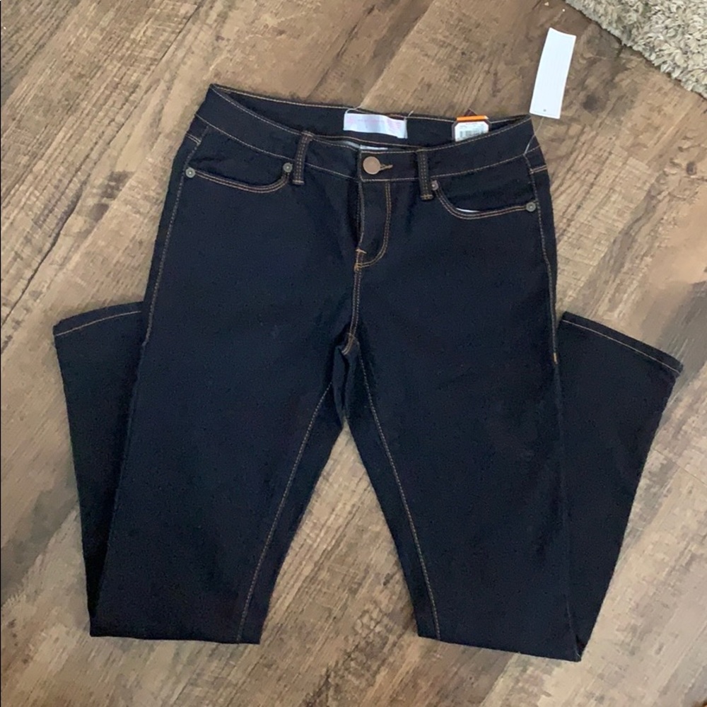 Dark blue skinny jeans 👖